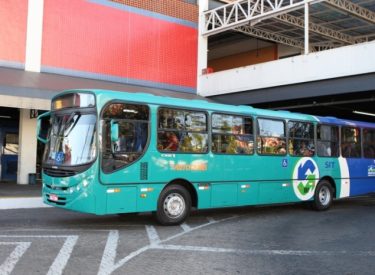 A Secretaria Municipal de Trânsito e Transportes (Settran) disponibilizará linhas especiais de ônibus para atender os torcedores.